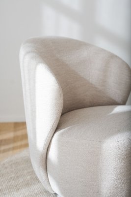 Roselawn fåtölj ljusbeige tyg snurr