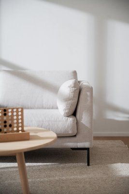 Corwin soffa 2,5-sits ljusbeige