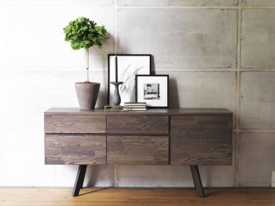 Fred Sideboard Mörkbrun Ek/Svart